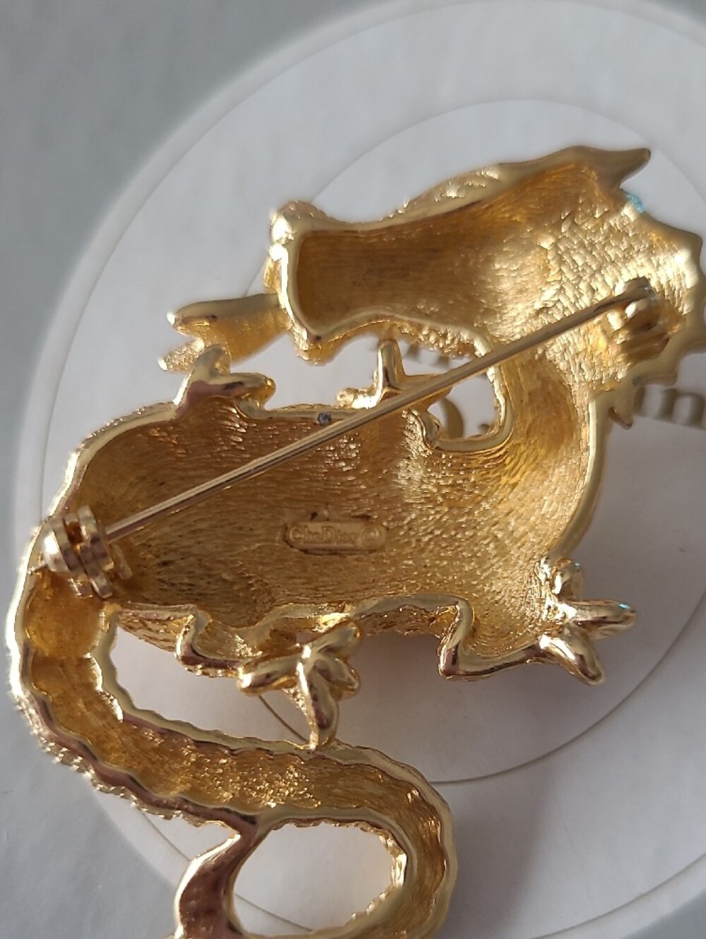 Dior Gold Dragon Brooch - Picture 5 of 6